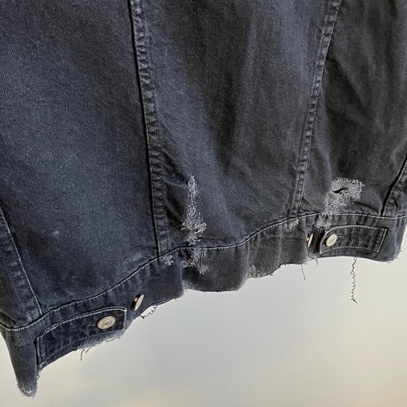 Zara Trafaluc Black Distressed denim vest size small long - Picture 7 of 8